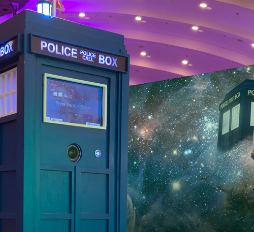 TARDIS Fotobox im Doctor Who Design